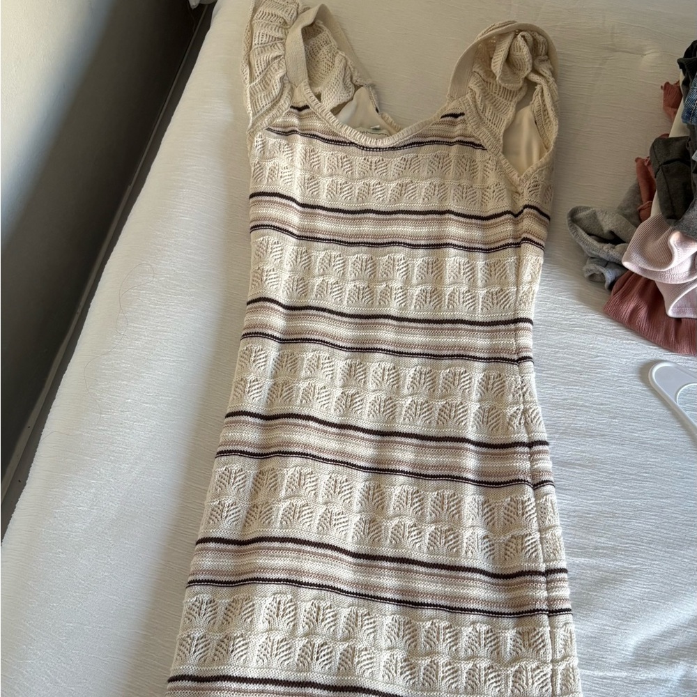 Elegant Cream and Brown Knit Dress